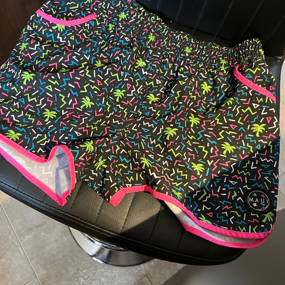 Women's Black Patterned Shorts